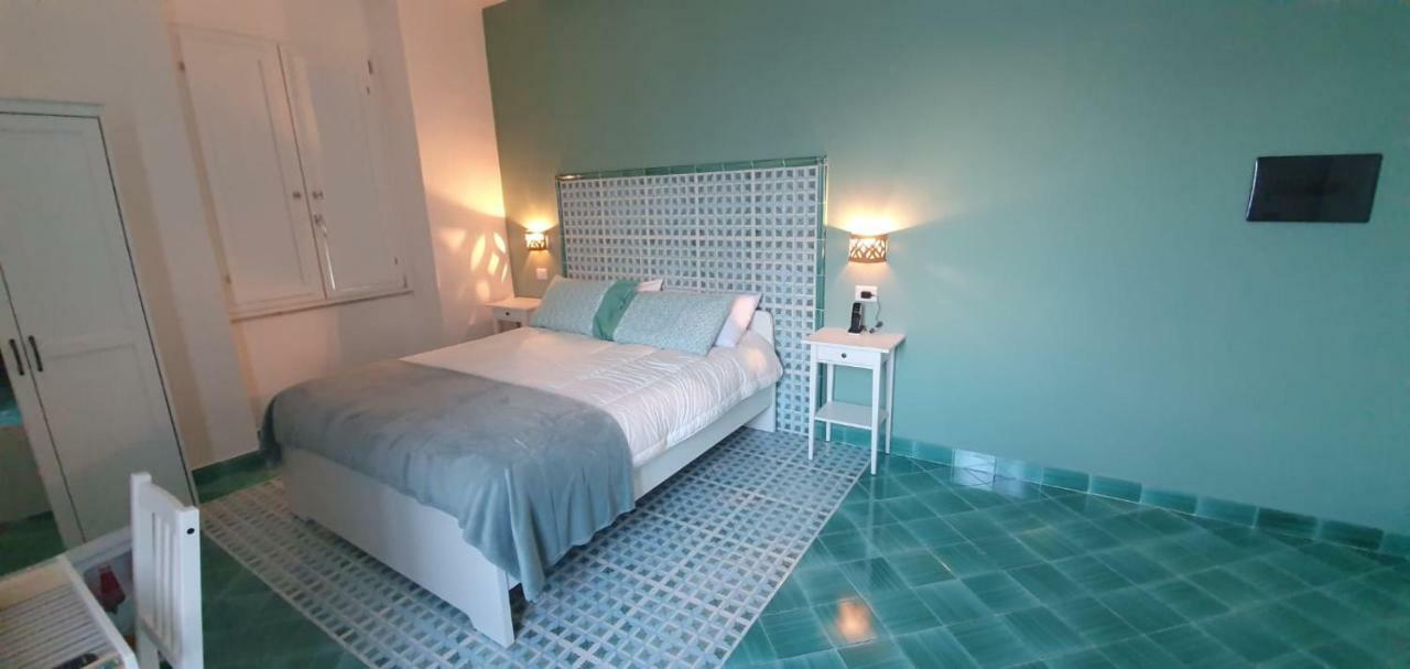 B&B Fish Vietri Eksteriør bilde